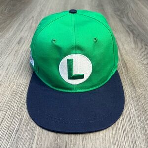 Super Nintendo World Luigi Hat Cap Snap Back Green Universal Studios Adjustable